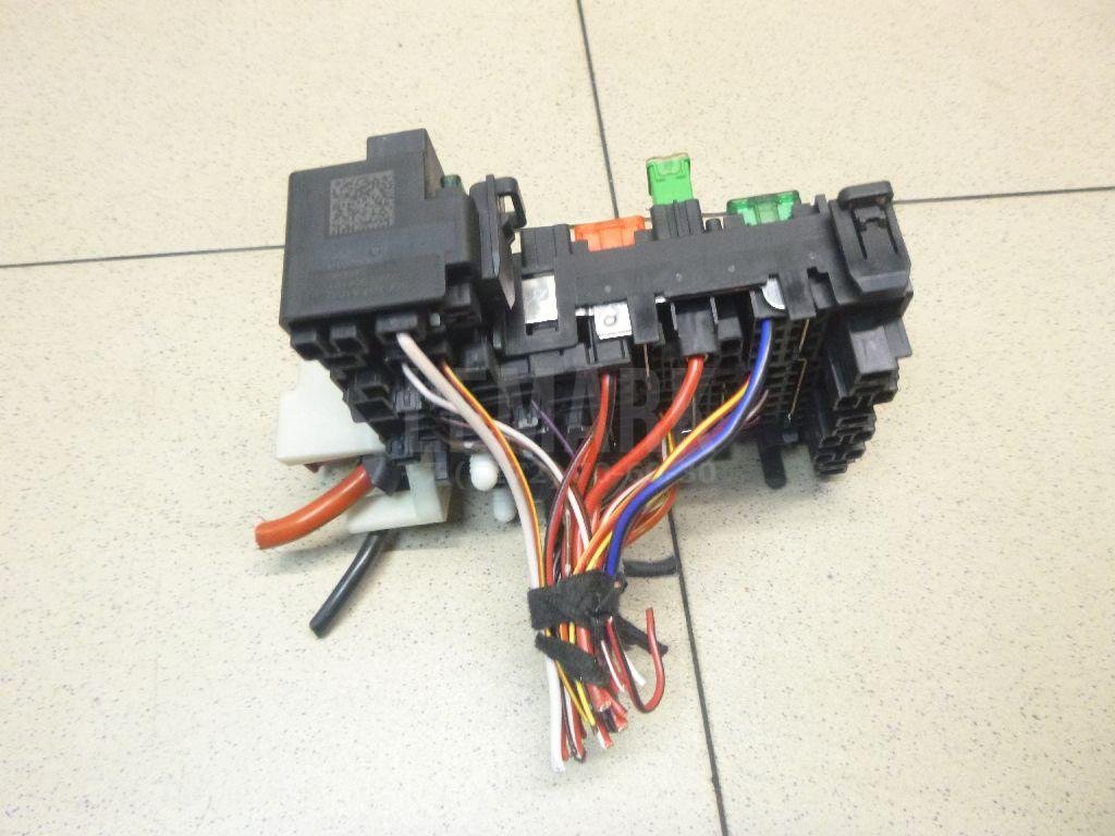 Блок предохранителей