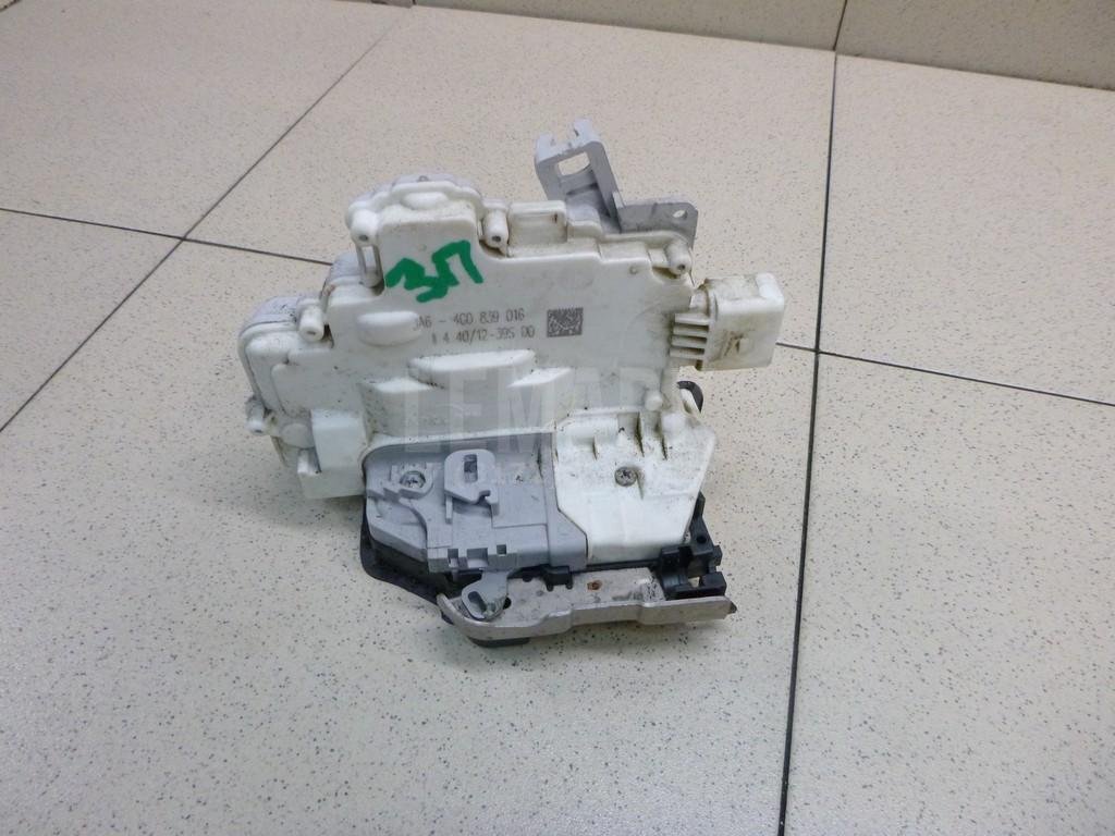 Замок двери задней правой