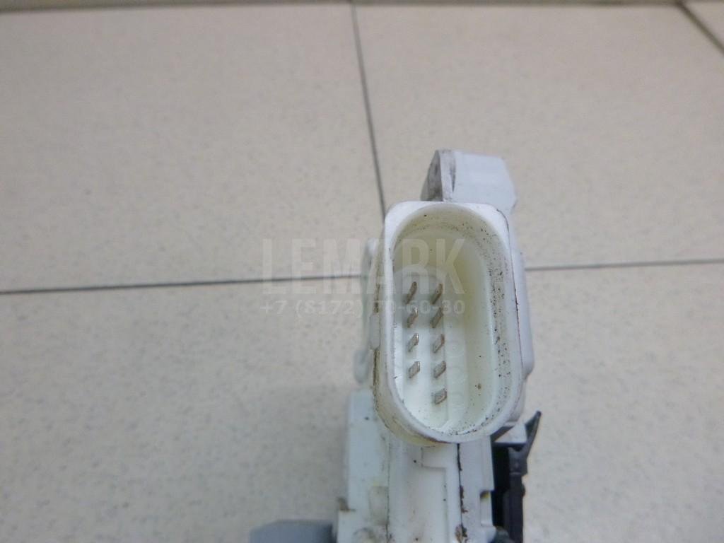 Замок двери задней правой