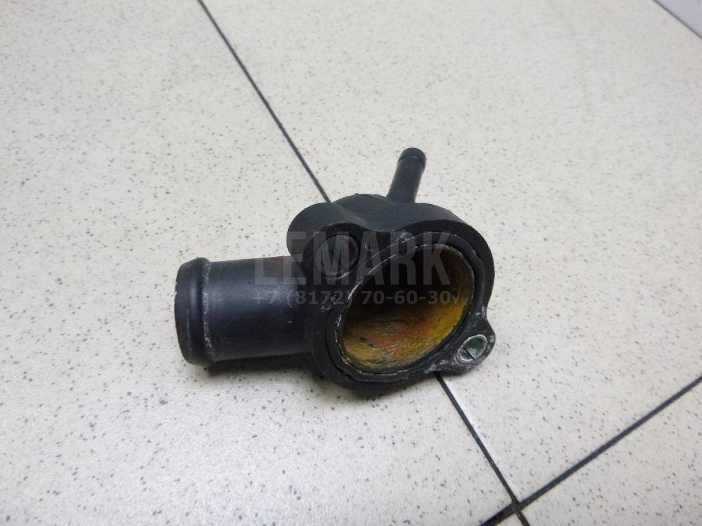 Фланец двигателя системы охлаждения