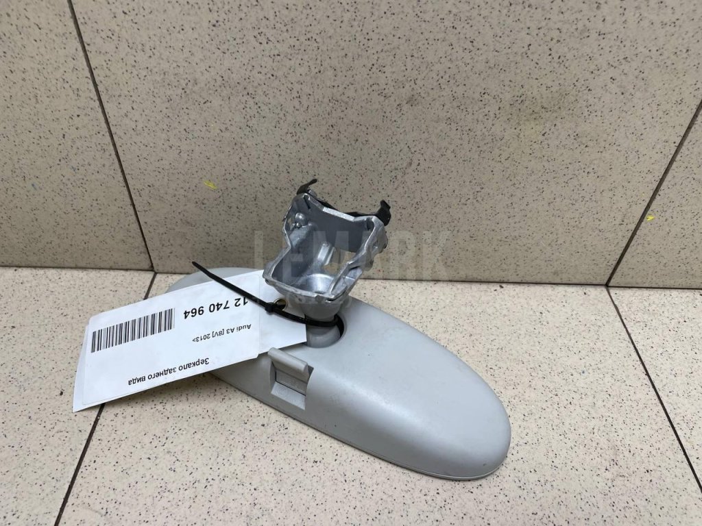 Зеркало заднего вида