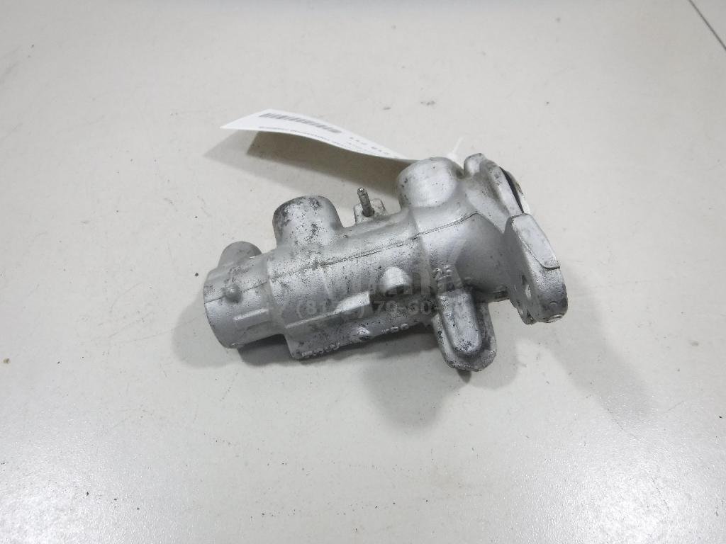 Цилиндр тормозной главный