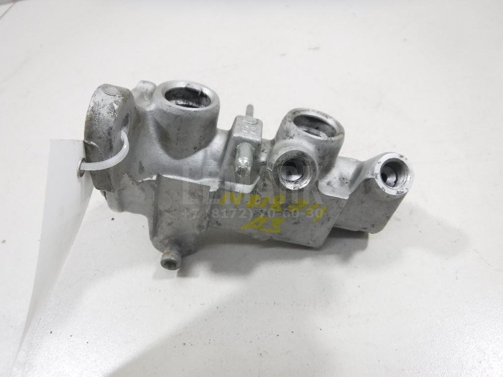 Цилиндр тормозной главный