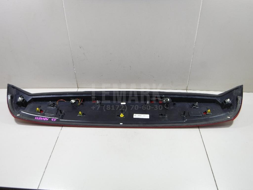 Спойлер (дефлектор) багажника