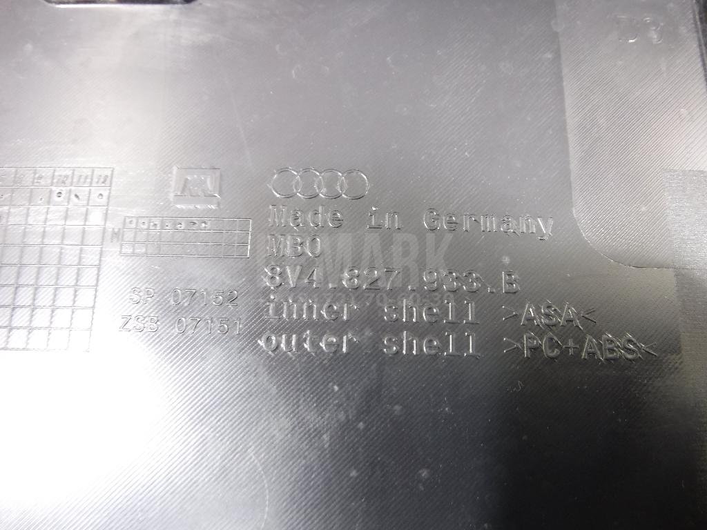 Спойлер (дефлектор) багажника