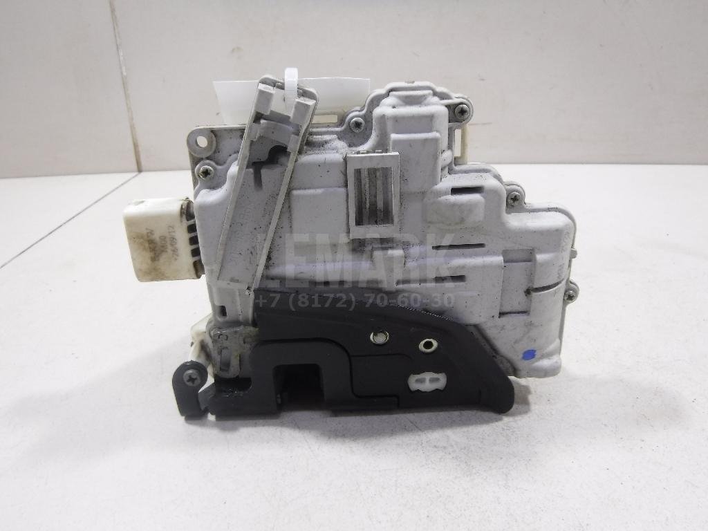 Замок двери задней правой