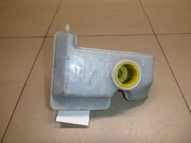 Бачок главного тормозного цилиндра