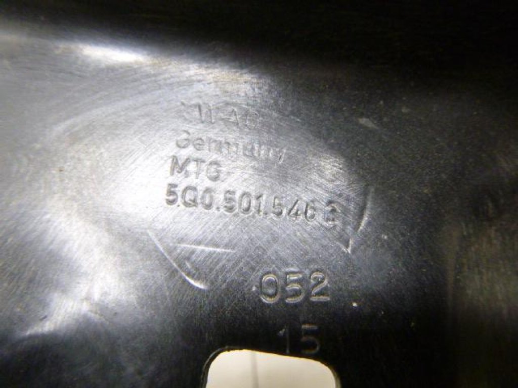 Кронштейн задней балки