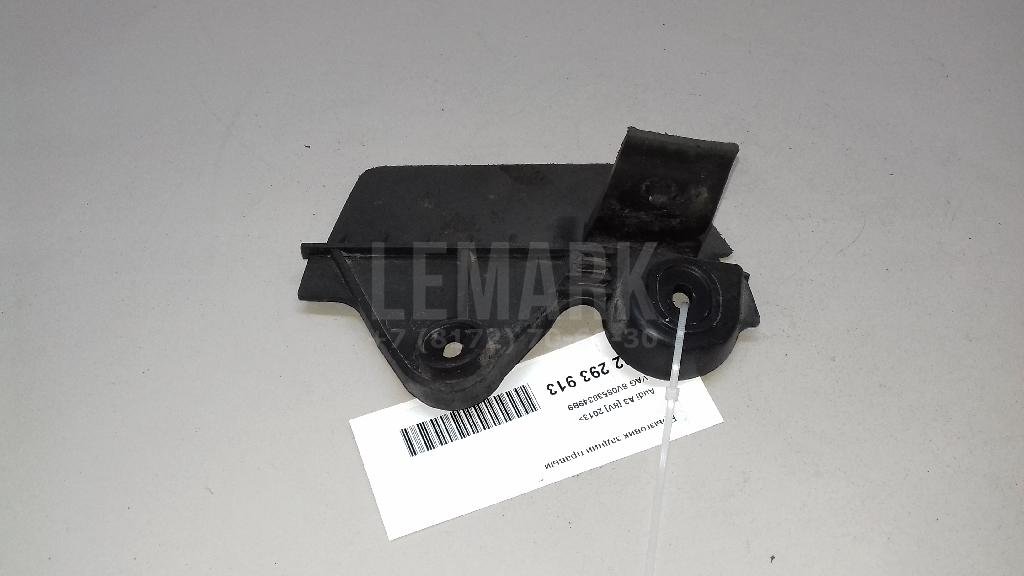 Брызговик задний правый