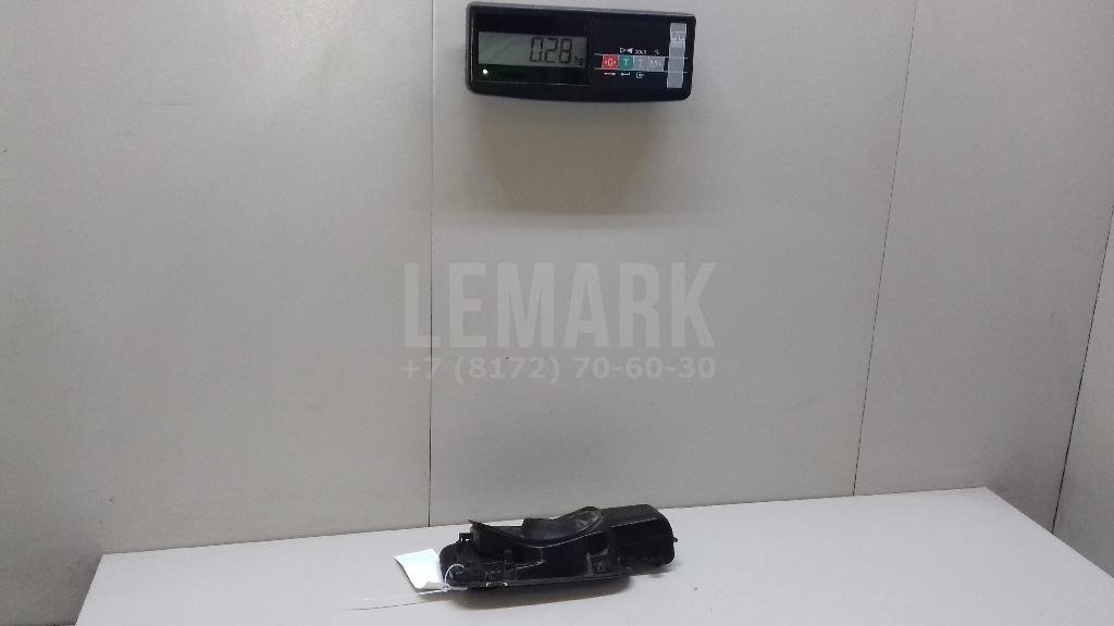 Ниша лючка бензобака