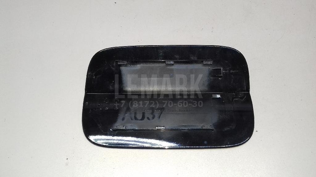 Лючок бензобака