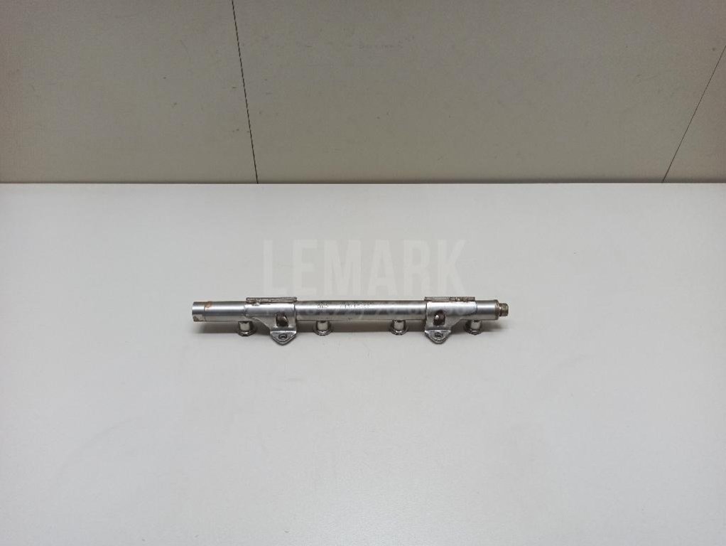 Рейка топливная (рампа)