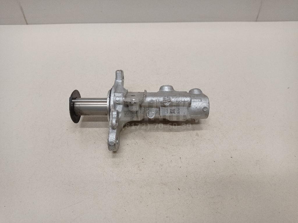 Цилиндр тормозной главный