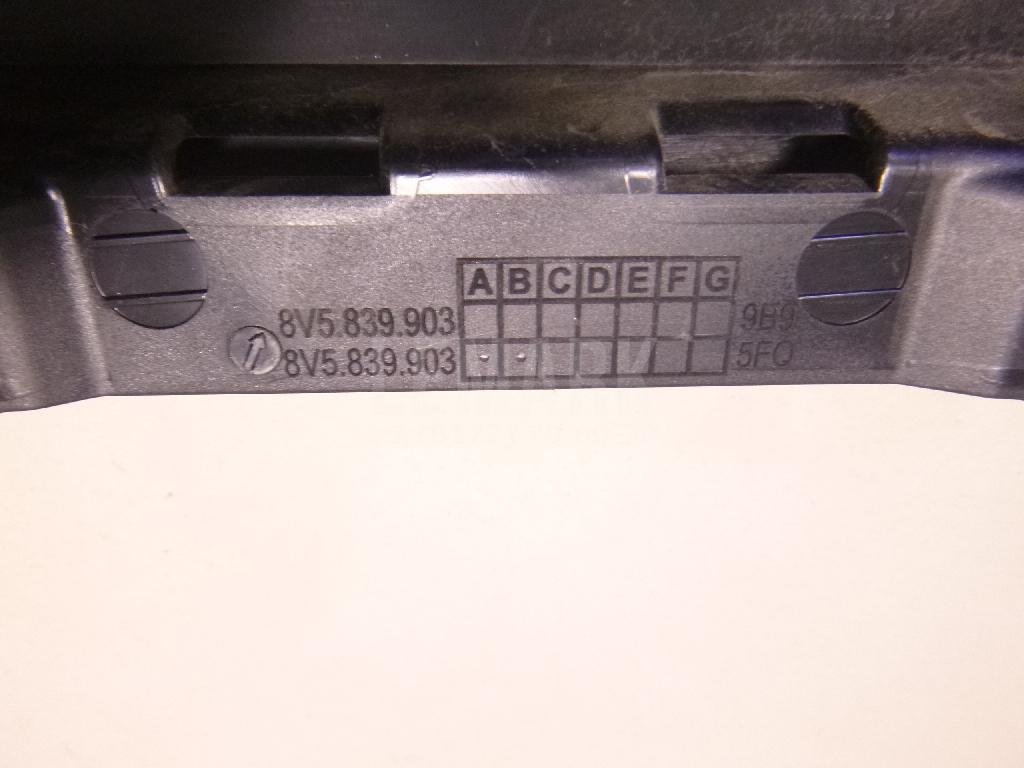 Накладка двери задней левой