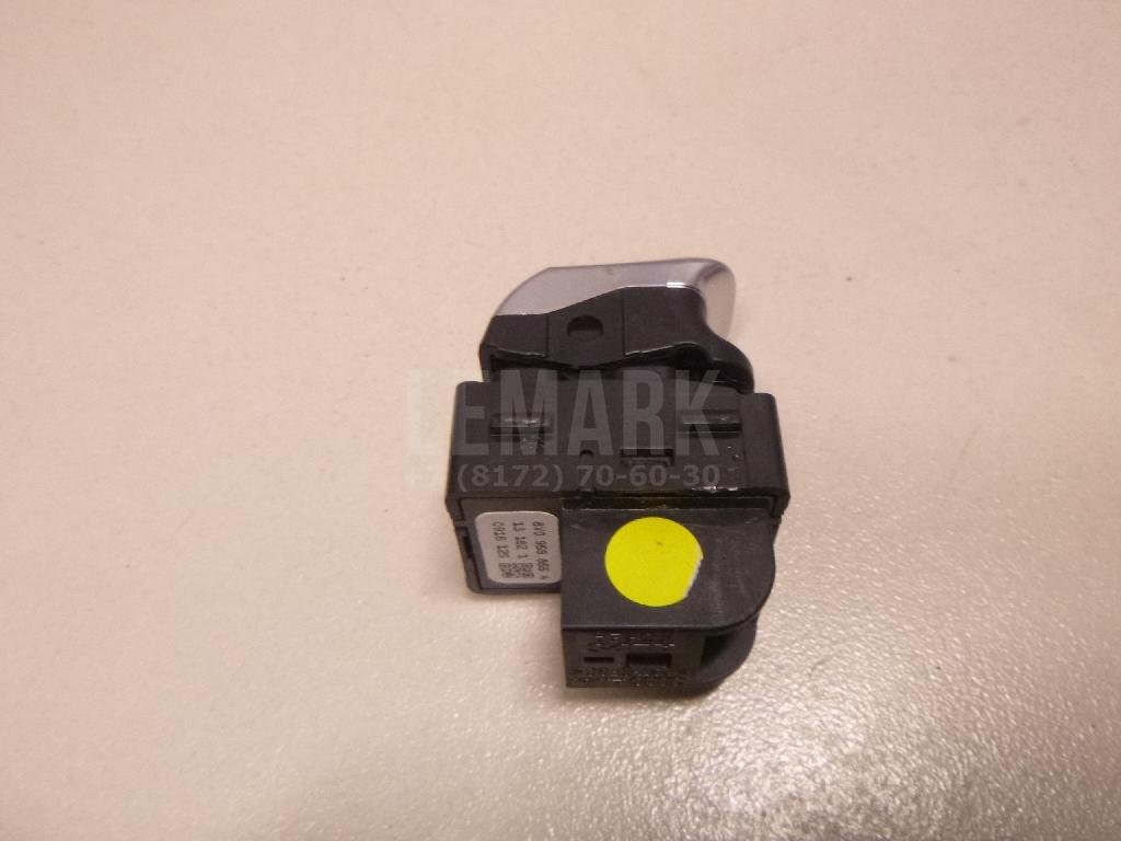 Кнопка стеклоподъемника