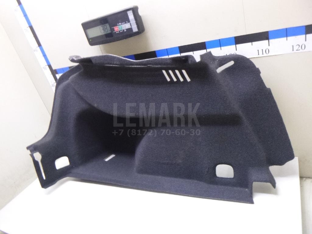 Обшивка багажника