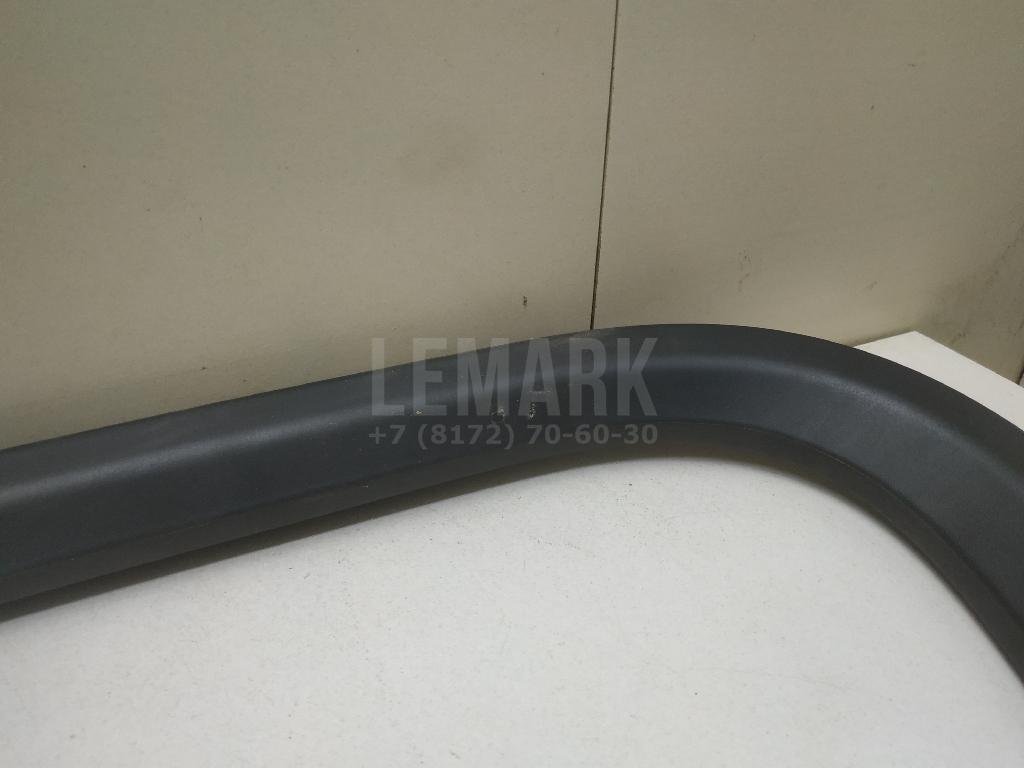 Накладка двери передней правой