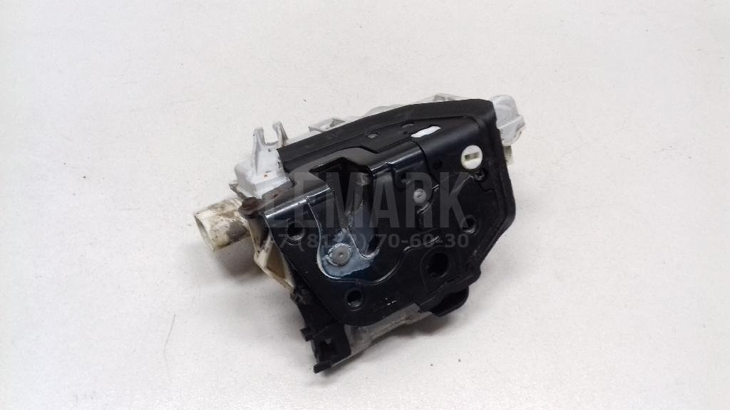 Замок двери задней правой