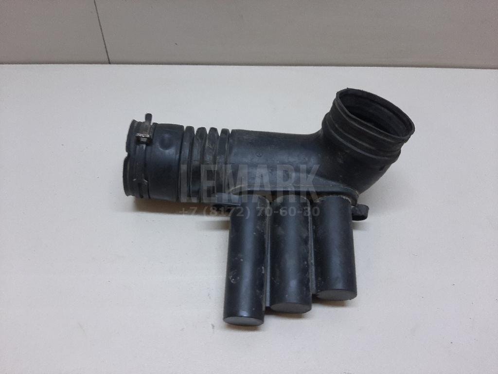 Патрубок воздушного фильтра