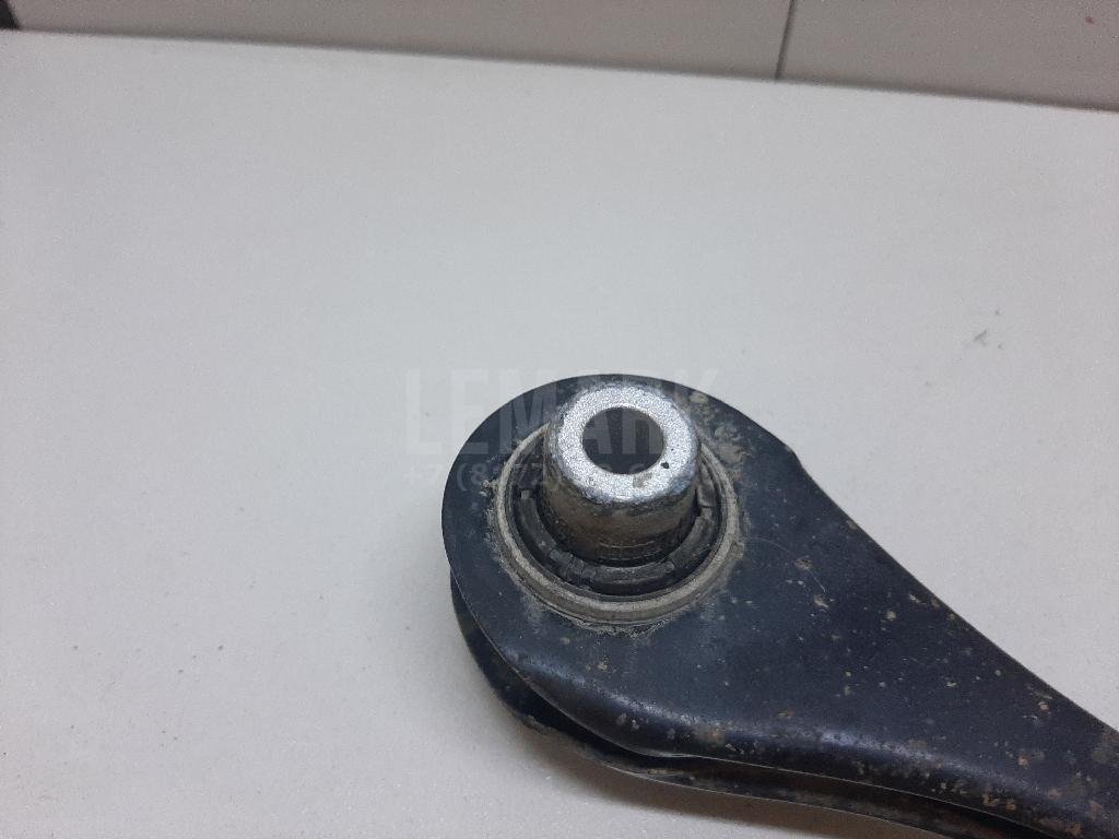 Тяга задняя поперечная