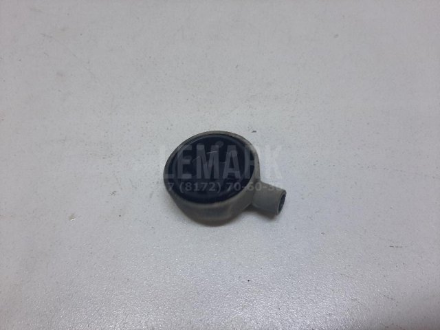 Клапан вентиляции фары