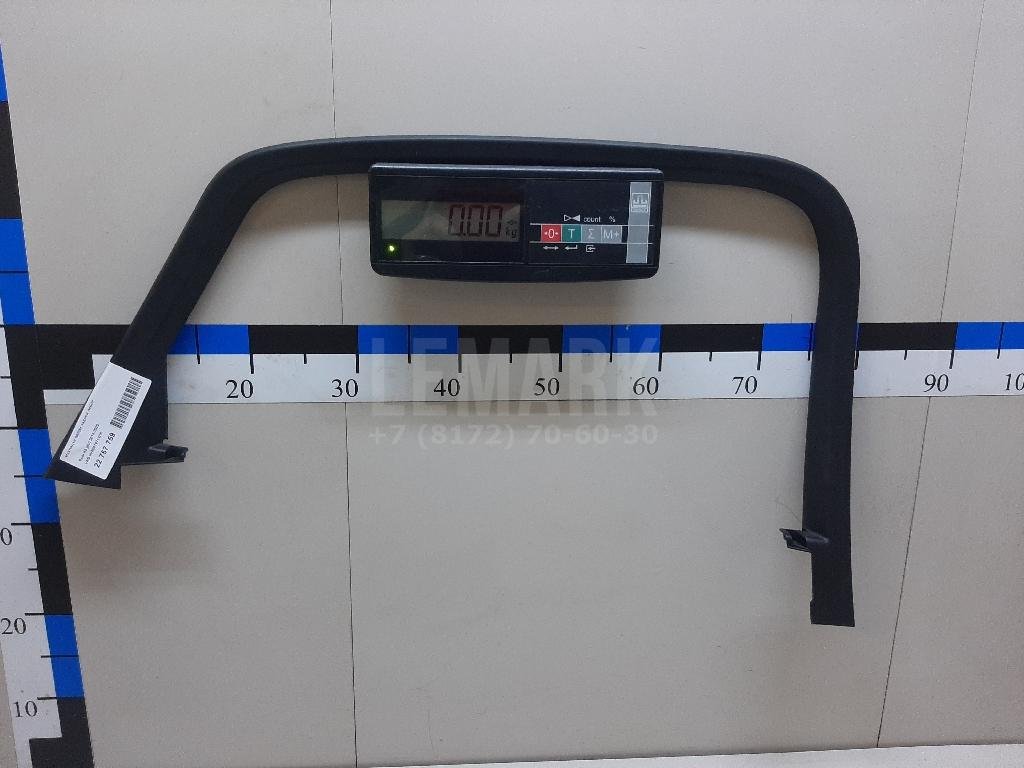 Накладка двери задней левой