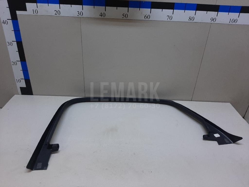 Накладка двери задней левой