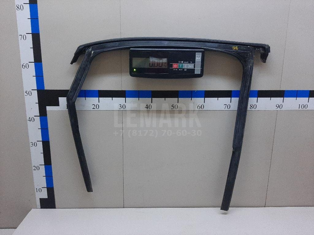 Уплотнитель стекла двери