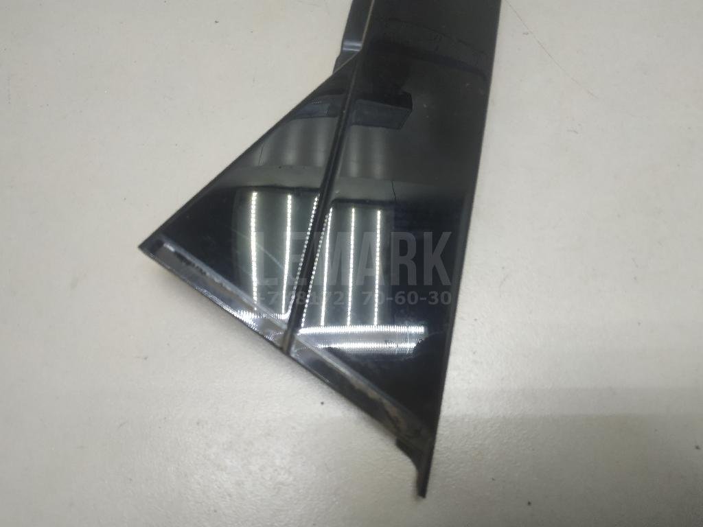 Накладка двери задней левой