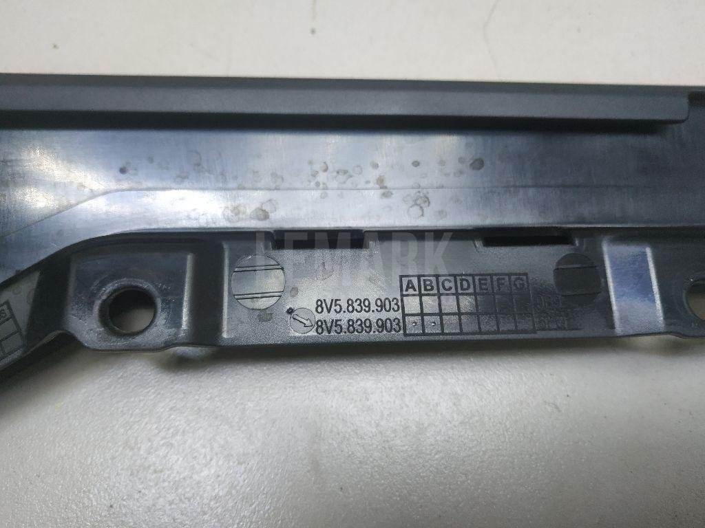 Накладка двери задней левой