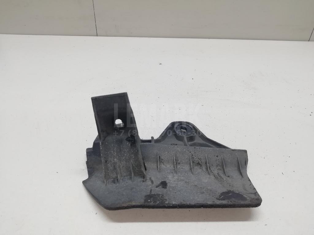 Брызговик задний правый