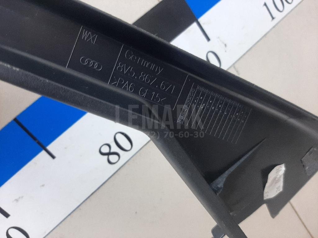 Накладка двери задней левой