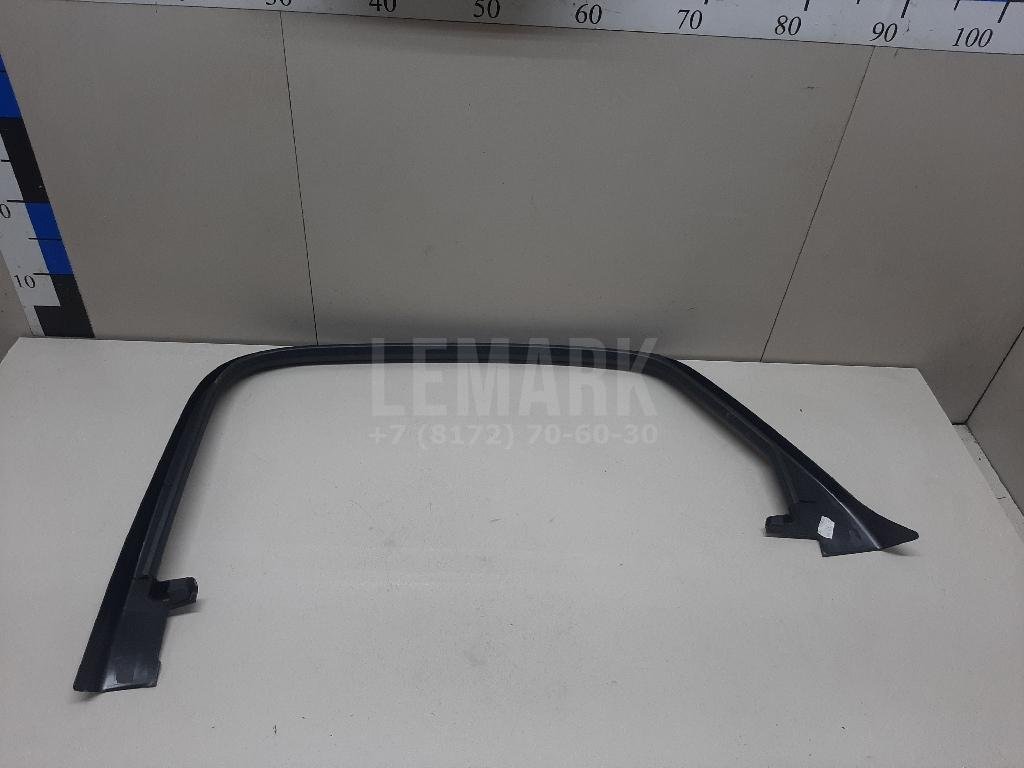 Накладка двери задней левой