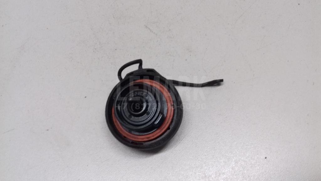 Крышка топливного бака