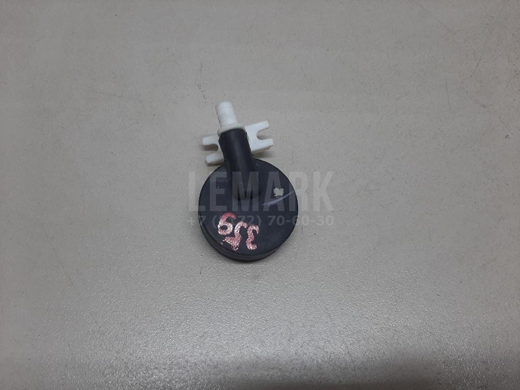 Клапан вентиляции фары