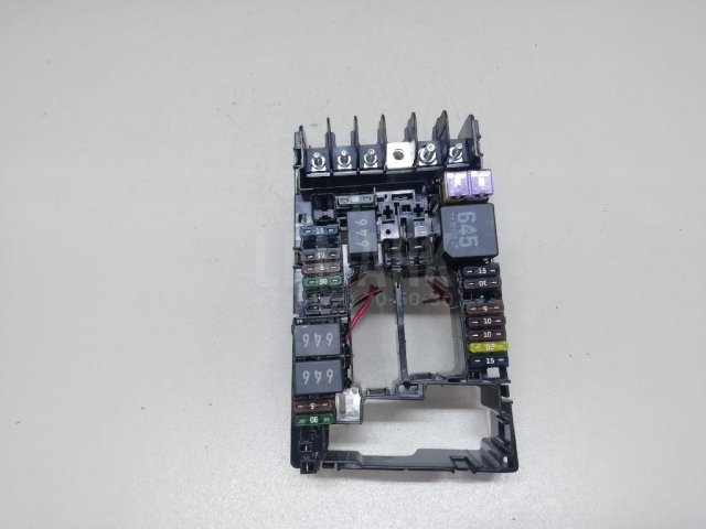 Блок предохранителей