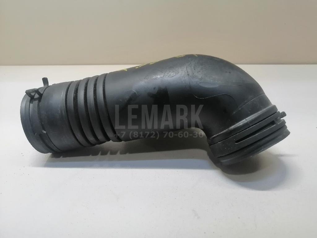 Патрубок воздушного фильтра