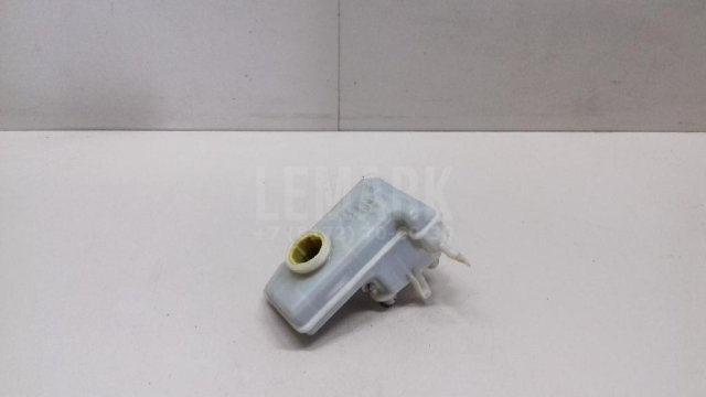 Бачок главного тормозного цилиндра