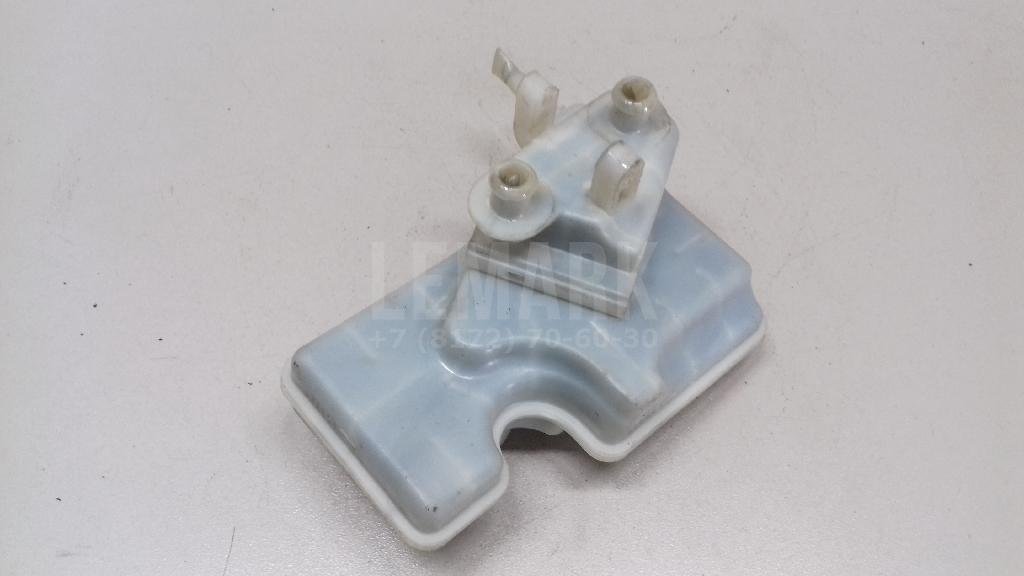 Бачок главного тормозного цилиндра