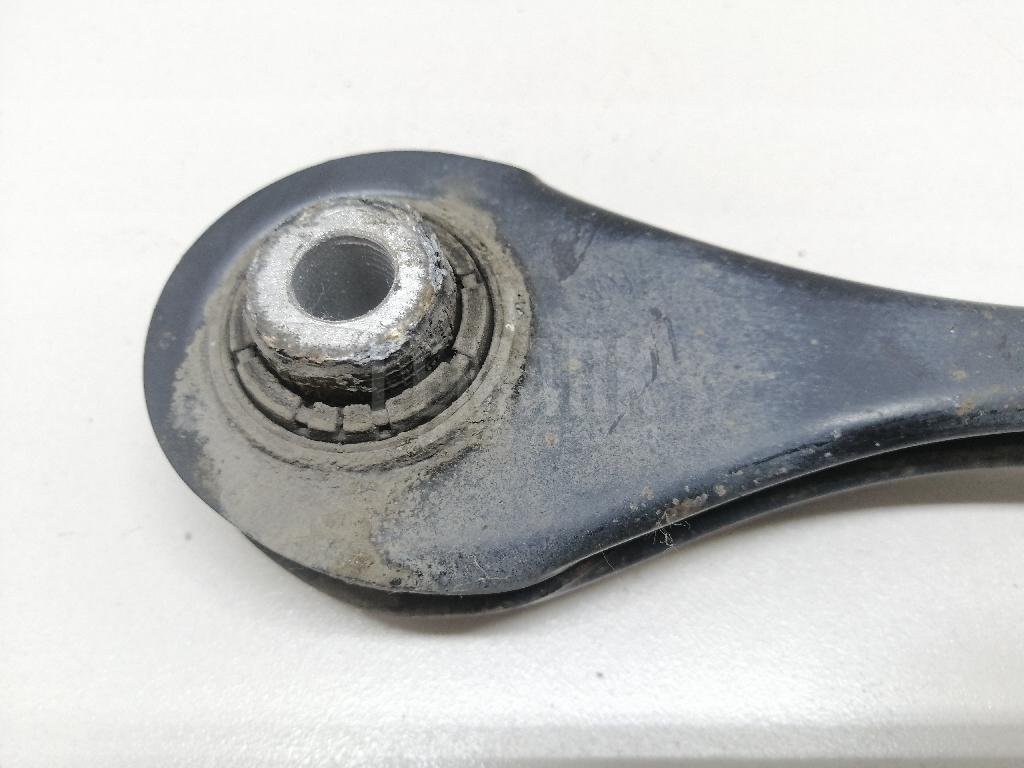 Тяга задняя поперечная