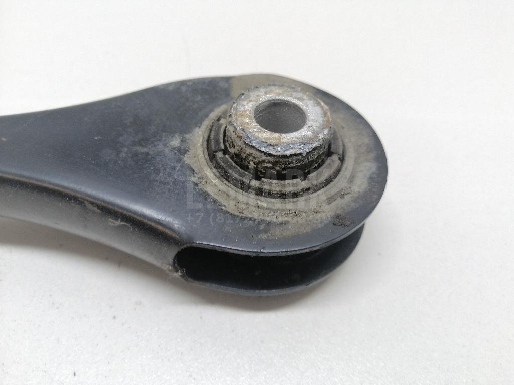 Тяга задняя поперечная