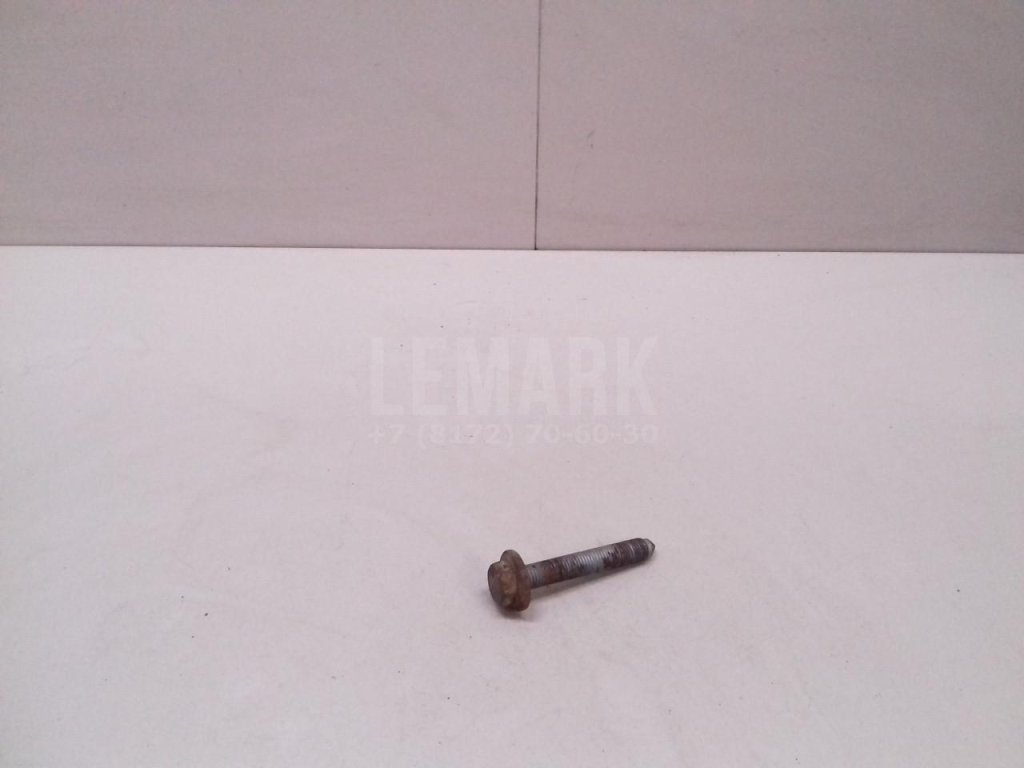 Болт заднего рычага