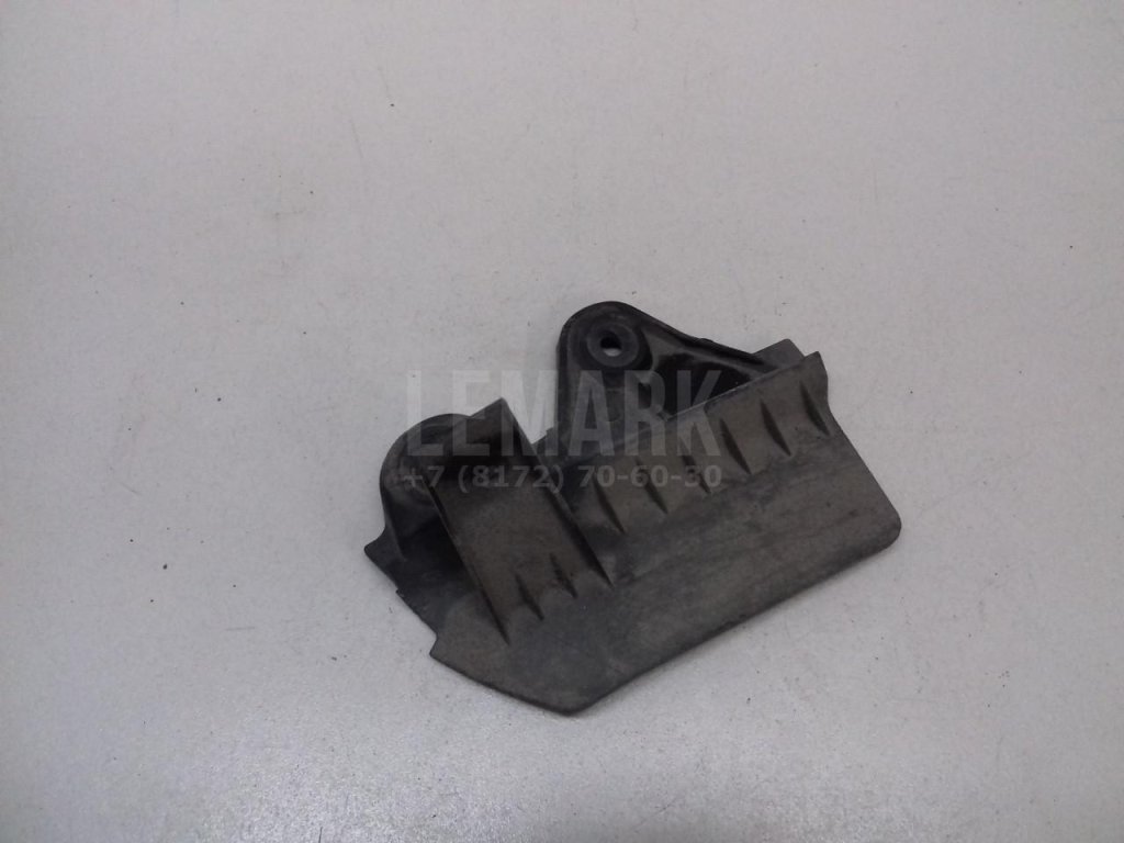 Брызговик задний правый