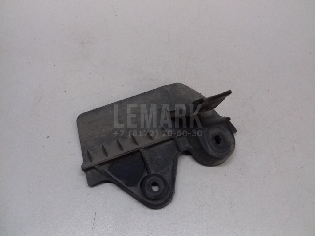 Брызговик задний правый