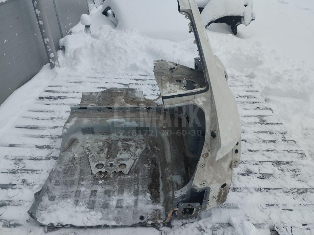 Ниша запасного колеса