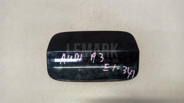 Лючок бензобака