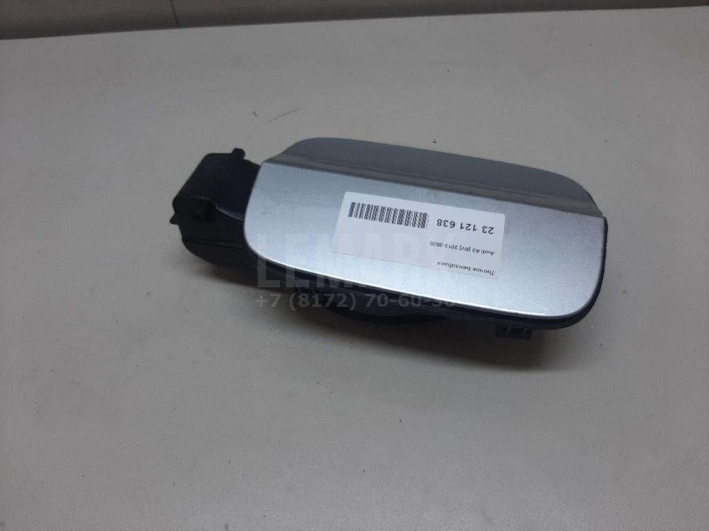 Лючок бензобака