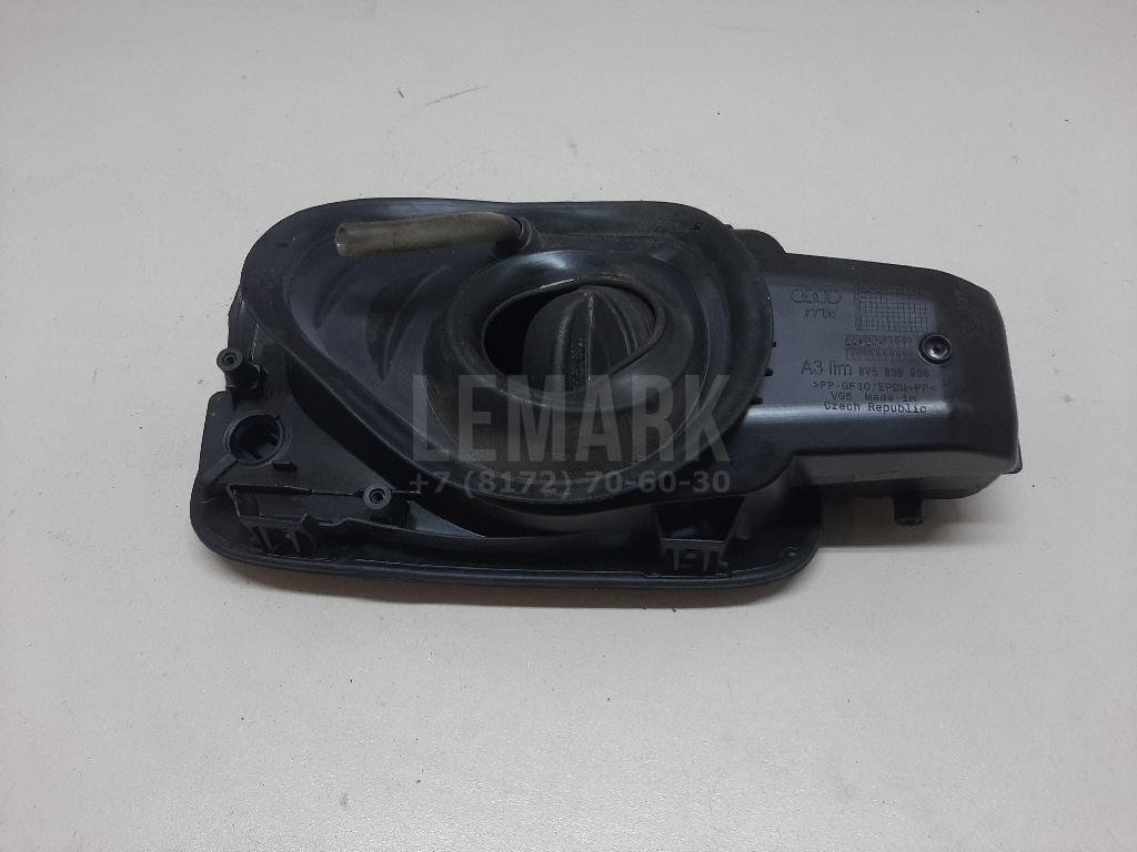 Лючок бензобака