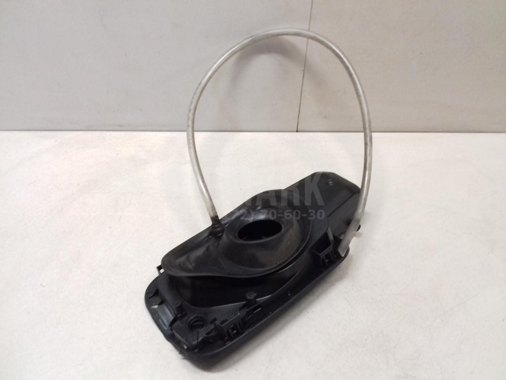 Ниша лючка бензобака