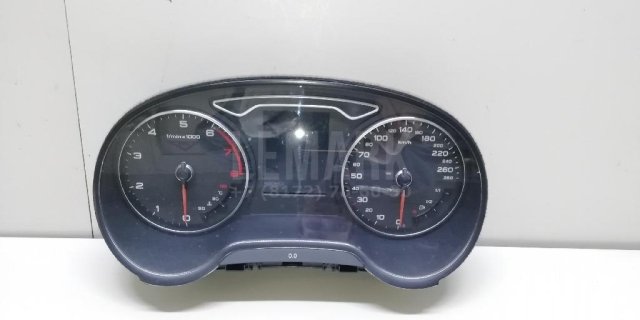 Панель приборов